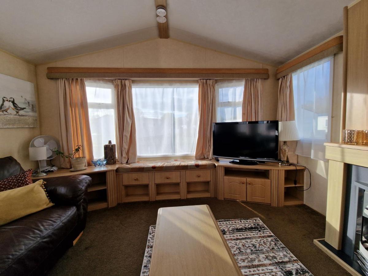 Caravan In The Cotswolds Villa Cirencester Exterior photo